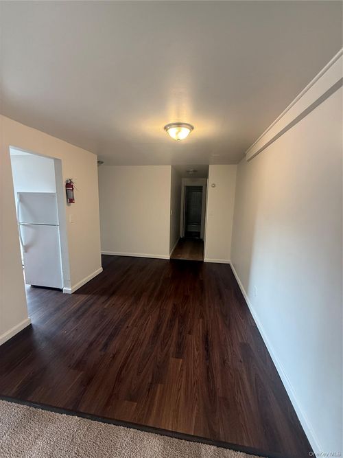 81-117-81 Shaker Heights Rd, Monticello, NY, 12701-5305 | Card Image