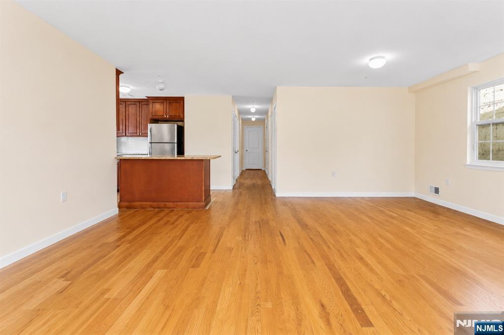 Residential Lease in Newark 3