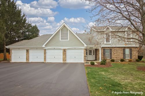 c-201 N Creekside Trail, McHenry, IL, 60050 | Card Image