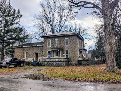 314 N Hillsdale St, Homer, MI, 49245-1022 | Card Image