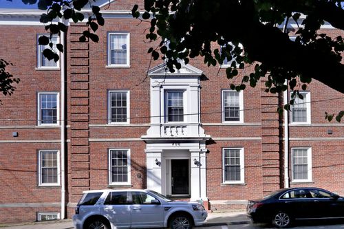 100-200 W Second St, Lexington, KY, 40507-1115 | Card Image