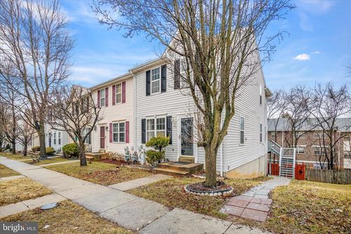 3986 Red Deer Cir, Randallstown, MD, 21133-2047 | Card Image