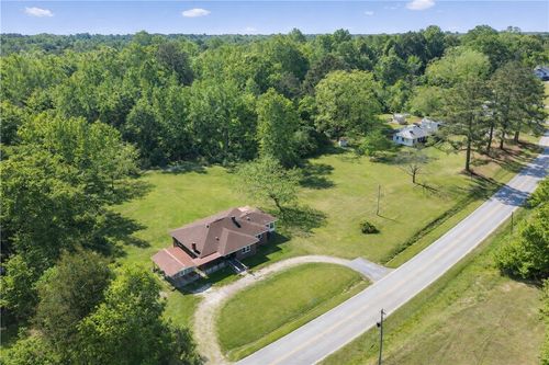 1318 S Main Street, Abbeville, SC, 29620 | Card Image