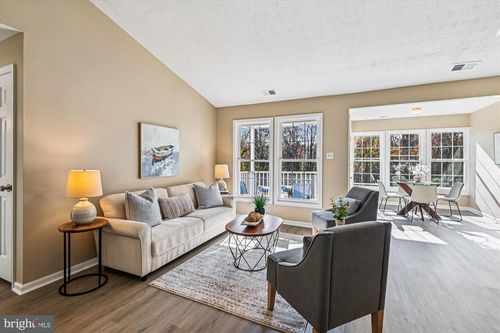 5l-717 Deering Rd, PASADENA, MD, 21122-6809 | Card Image