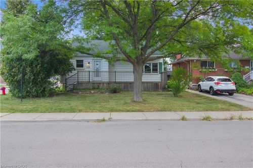 109 Terrace Dr, Hamilton, ON, L9A2Y8 | Card Image