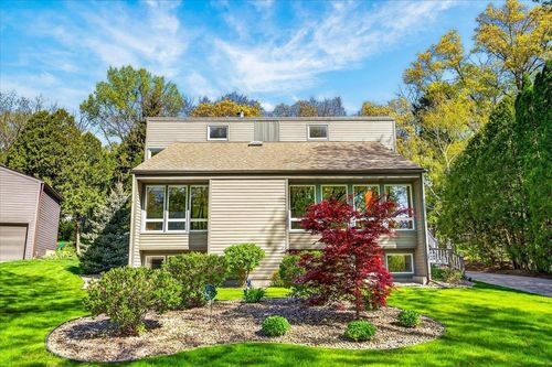 1118 Sunridge Drive, Madison, WI, 53711 | Card Image