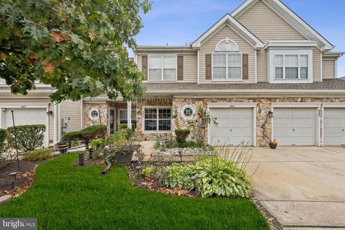 8006 Normandy Dr, Mount Laurel, NJ, 08054-5948 | Card Image