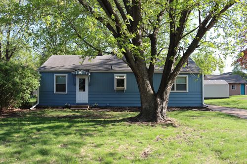 70 63rd Way Ne, Fridley, MN, 55432-4812 | Card Image
