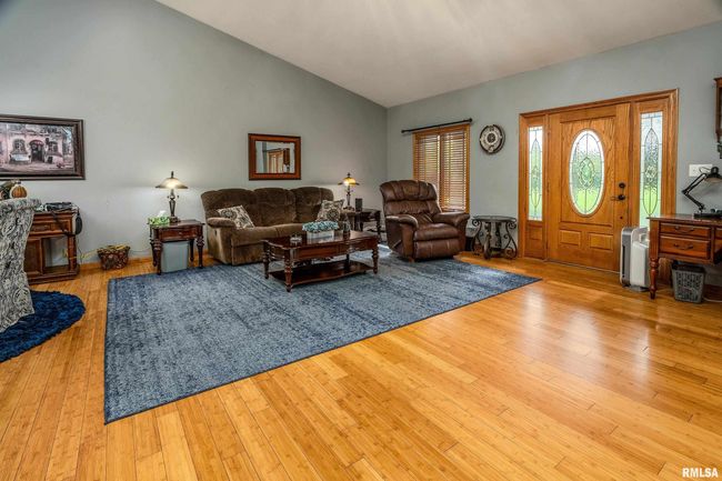 10378 Rock Creek Rd, House other with 5 bedrooms, 5 bathrooms and null parking in Pittsburg IL | Image 8
