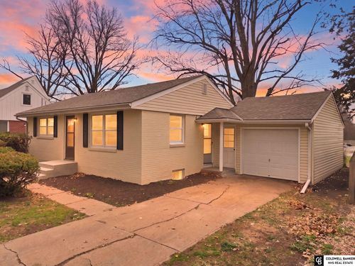 2419 Kessler Blvd, Lincoln, NE, 68502-5632 | Card Image