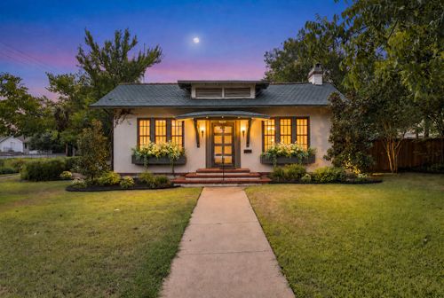 2700 Washington Avenue, Waco, TX, 76710 | Card Image