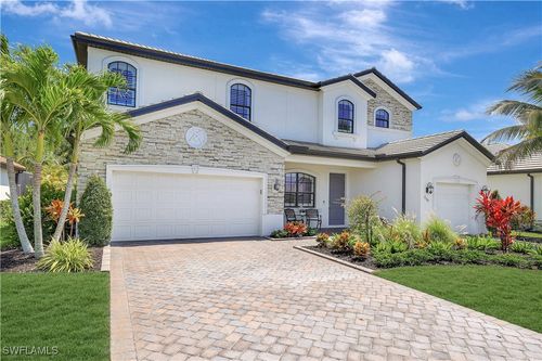 2102 Antigua Ln, NAPLES, FL, 34120-2841 | Card Image