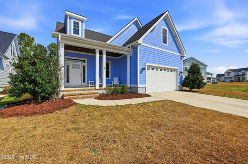 145 Spicer Lake Dr, Holly Ridge, NC, 28445-6006 | Card Image