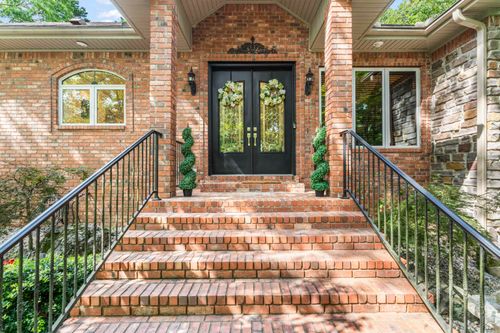 8 Darro Way, Hot Springs Village, AR, 71909-7764 | Card Image