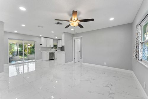 3910 147th Ave N, Loxahatchee Groves, FL, 33470-4626 | Card Image