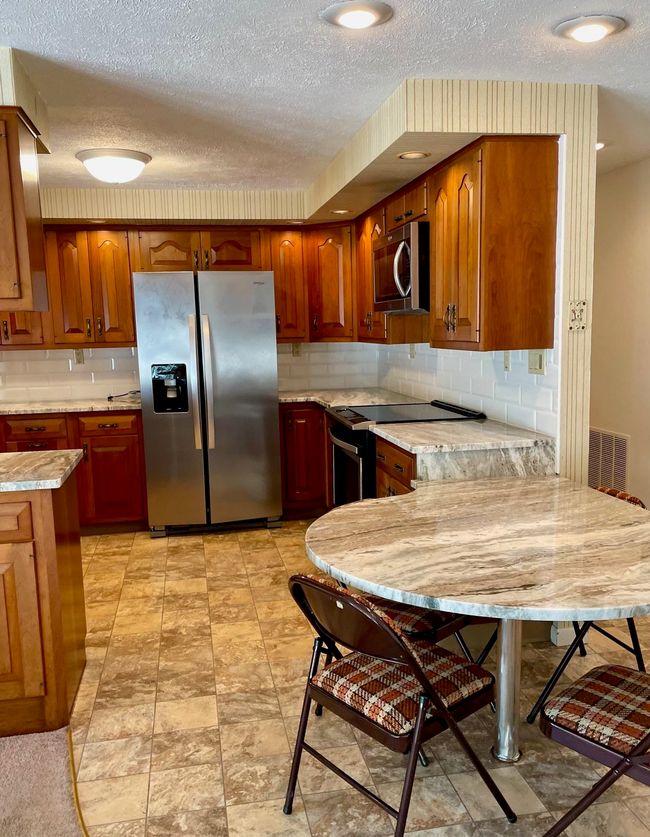W2571 Highway 11 &Amp; 81, House other with 2 bedrooms, 2 bathrooms and null parking in Jefferson WI | Image 20