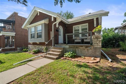 4944 Itaska St, Saint Louis, MO, 63109-2911 | Card Image