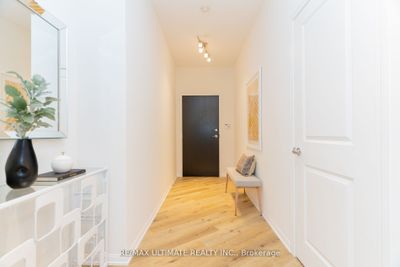 605 - 15 Windermere Ave, Condo with 2 bedrooms, 2 bathrooms and 1 parking in Toronto ON | Image 3