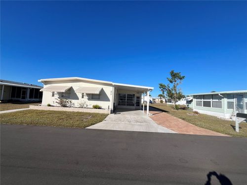 824 Cervina Dr, VENICE, FL, 34285-4427 | Card Image