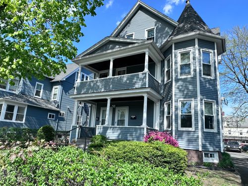 18 Newton St, Hartford, CT, 06106-1123 | Card Image