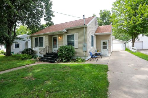 210 21st St, Spirit Lake, IA, 51360-1826 | Card Image