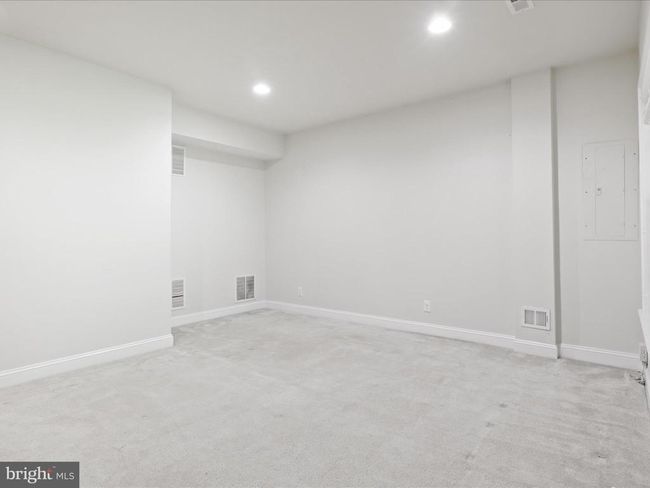 25486 Hopton House Ter, Townhouse with 3 bedrooms, 4 bathrooms and null parking in CHANTILLY VA | Image 16