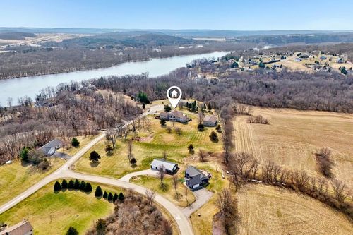 N4723 Ridgeview Dr, Portage, WI, 53901-8940 | Card Image