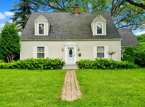 43 Elmwood Avenue, Caribou, ME, 04736 | Card Image