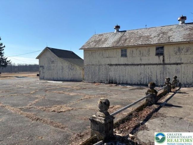 6341 Memorial Rd, House other with 3 bedrooms, 2 bathrooms and null parking in Germansville PA | Image 16