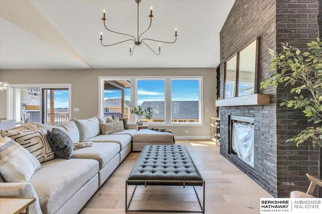 5510 N 212 Th Ave, House other with 5 bedrooms, 3 bathrooms and 4 parking in Elkhorn NE | Image 9