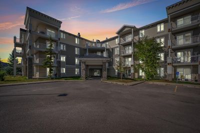 1315 - 1140 Taradale Dr Ne, Condo with 2 bedrooms, 2 bathrooms and 1 parking in Calgary AB | Image 2