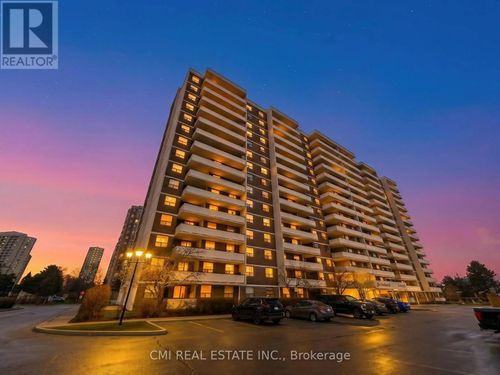 506-3 Lisa Street, Brampton (Queen Street Corridor), ON, L6T4A2 | Card Image