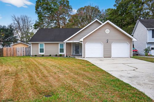 119 Heron Ln, Goose Creek, SC, 29445-4015 | Card Image