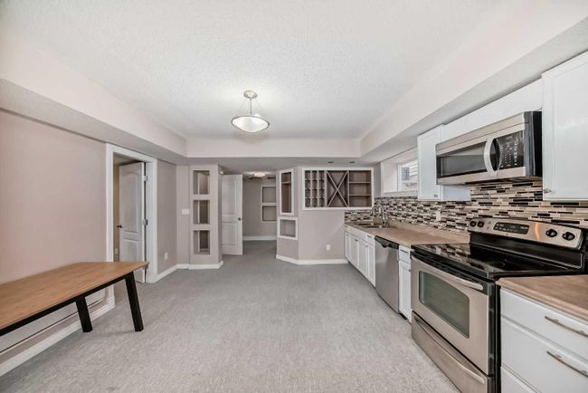 95 Kincora Drive Nw, Home with 4 bedrooms, 3 bathrooms and 4 parking in Calgary AB | Image 36