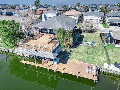 837 Marlin St, Bayou Vista, TX, 77563-2614 | Card Image