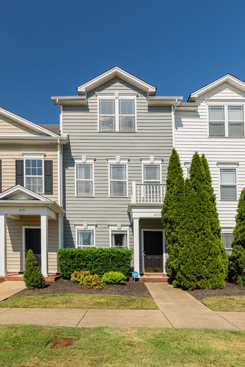 2153 Gold Valley Dr, Murfreesboro, TN, 37130-8423 | Card Image