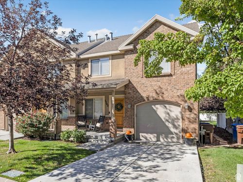 7340 90, Midvale, UT, 84047-1561 | Card Image