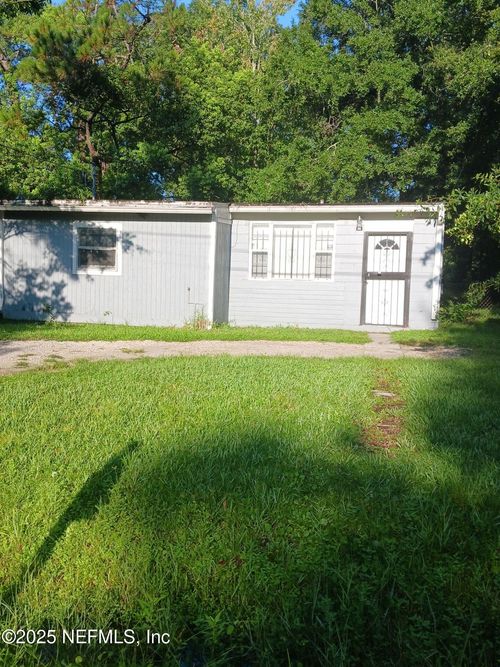 5718 Hollyhock Rd, Jacksonville, FL, 32209-2435 | Card Image