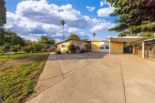 16151 E Kingside Dr, Covina, CA, 91722-2211 | Card Image