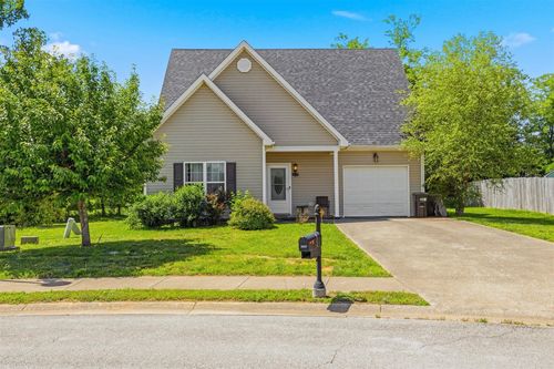 2837 Gunsmoke Trail Way, Bowling Green, KY, 42101-8658 | Card Image