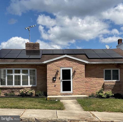 147 N 4th St, FRACKVILLE, PA, 17931-1132 | Card Image