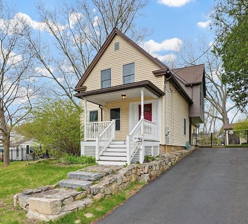 24 Cedar St, Hopkinton, MA, 01748-1248 | Card Image