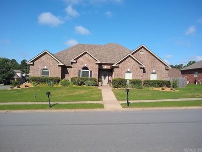 3801 Sterling Oaks Drive, House other with 4 bedrooms, 2 bathrooms and null parking in Benton AR | Image 1