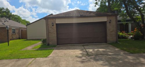 2207 Saint James Ct, Missouri City, TX, 77459-2137 | Card Image