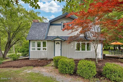 52 Ruggles Rd, Saratoga Springs, NY, 12866-5420 | Card Image