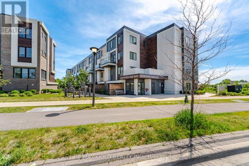 204-155 Downsview Park Boulevard, Toronto (Downsview-Roding-CFB), ON, M3K0E3 | Card Image
