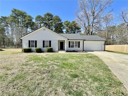 4209 Achilles Dr, Hope Mills, NC, 28348-7848 | Card Image
