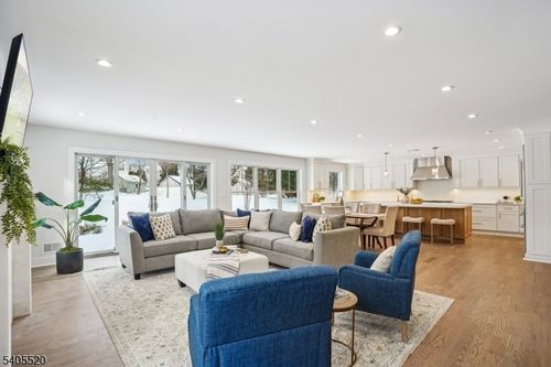 23 Reeve Cir, Millburn, NJ, 07041-1913 | Card Image