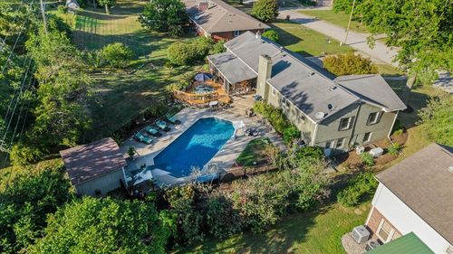 129 Lana Ln, Winchester, KY, 40391-2308 | Card Image