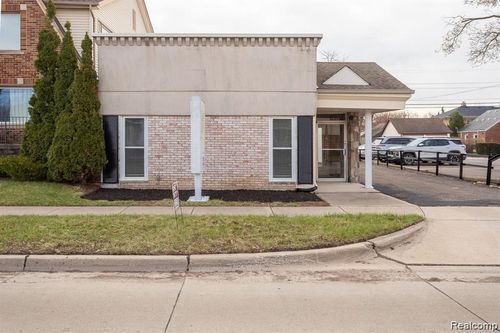 2119 Monroe St, Dearborn, MI, 48124-2922 | Card Image